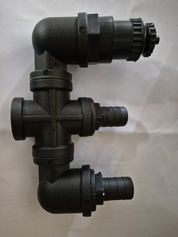 Vacuum distribution group